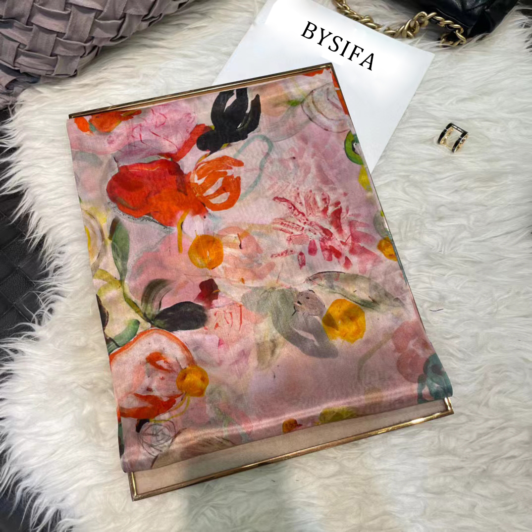 Écharpe en soie 100% blanche pour femmes, foulards, châles de plage d'été, foulards longs pour le cou, hijabs, motif floral, collection automne-hiver