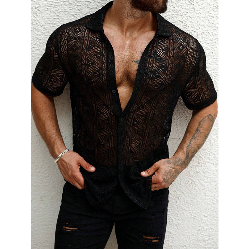 Nouveau Chic hommes Sexy dentelle chemises mode transparent boutonné à manches courtes Cardigan hauts Vintage évider Style vacances Blouse