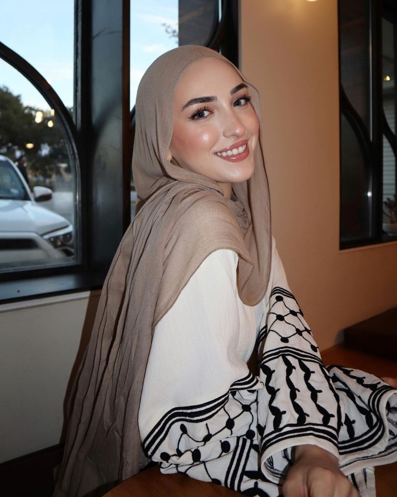 2024 doux rayonne coton musulman Hijabs pour femmes écharpe plaine châles Femme Musulman Viscose rayonne foulard islamique Turban bandeau