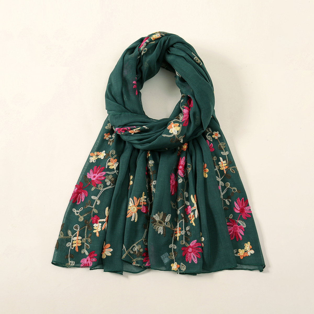 Écharpe fine en coton à fleurs pour femmes, châles brodés, foulard, hijab, étoles, crème solaire, vintage, vente en gros, nouveau