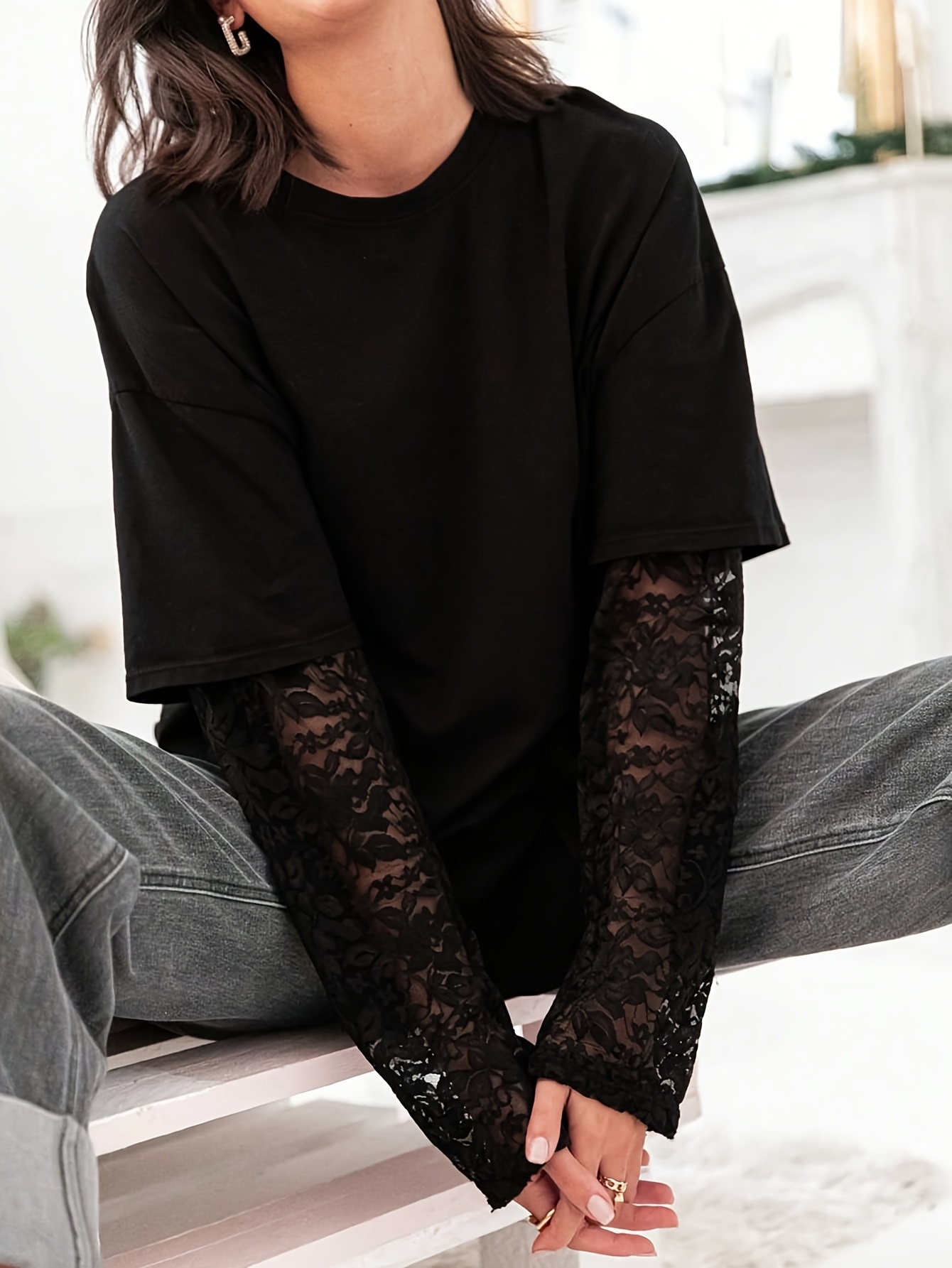 T-shirt ample à manches longues pour femmes, couleur unie, avec empiècements en dentelle, chemisier tendance pour le printemps, l'été et l'automne