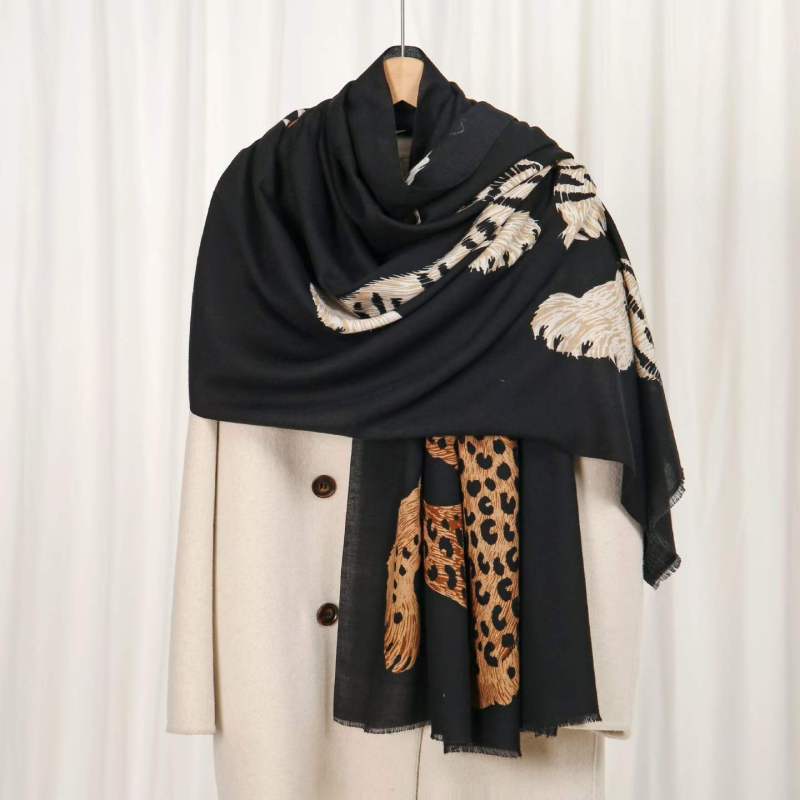 Écharpe de luxe pour femme, imprimé léopard et tigre, châle doux, écharpe vintage à motif animal, écharpes de cou surdimensionnées et respirantes pour tenue quotidienne