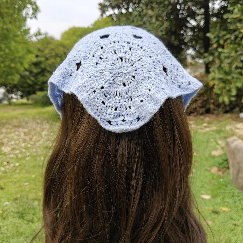 Rétro tricoté Triangle bandeau femmes foulards Style pastoral foulard de cheveux fleur foulard Crochet tête foulard Bandana