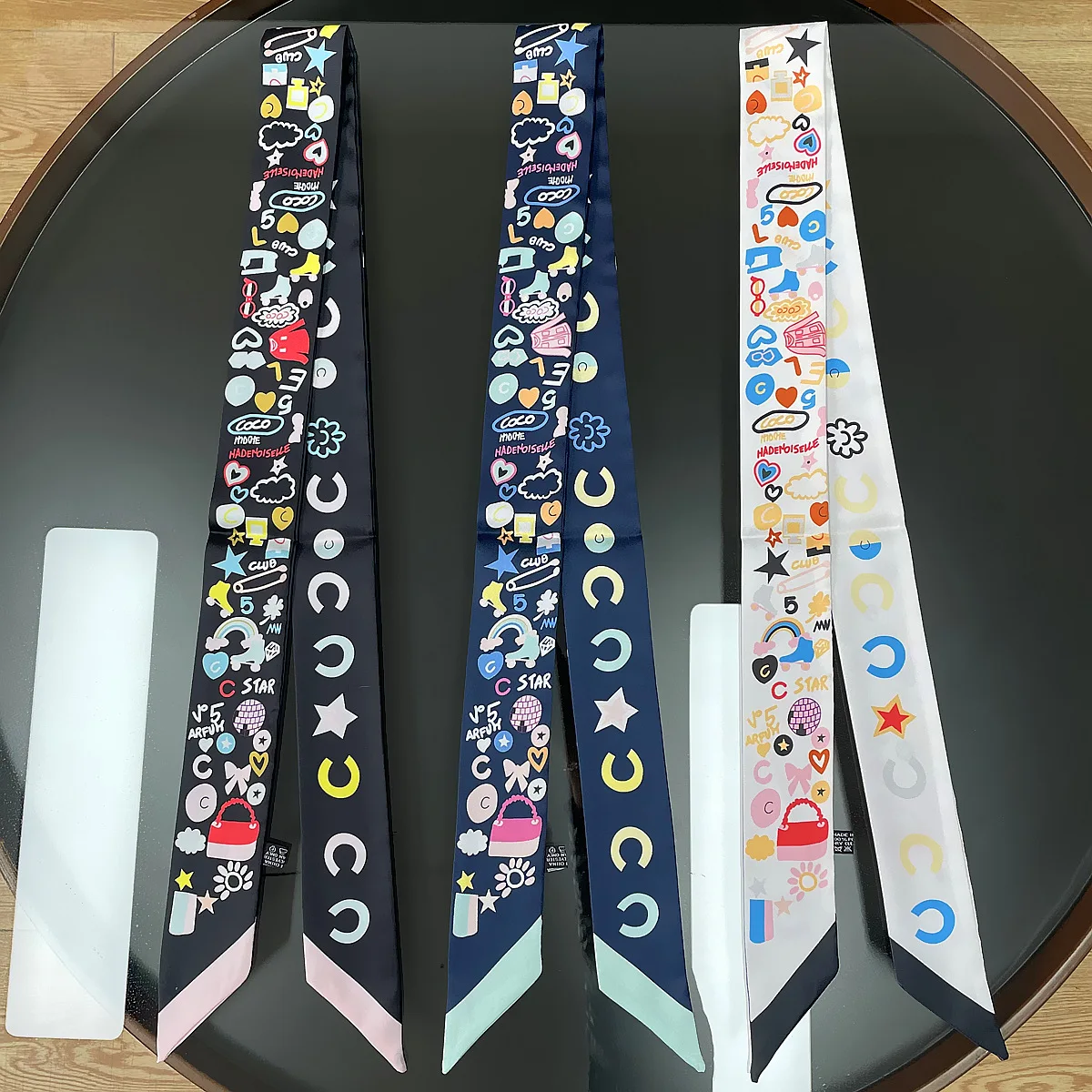 Foulard en soie pour femmes, polyvalent, petit Style parfum, cravate au cou, sac à main, accessoire cadeau, élégant, à la mode, été