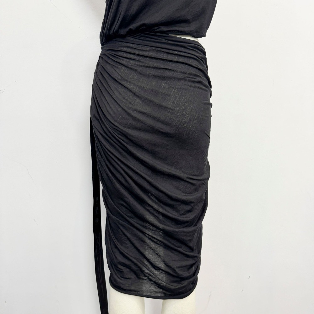 Robe moulante sexy asymétrique sans manches torsadée style gothique pour femme - Collection High Street