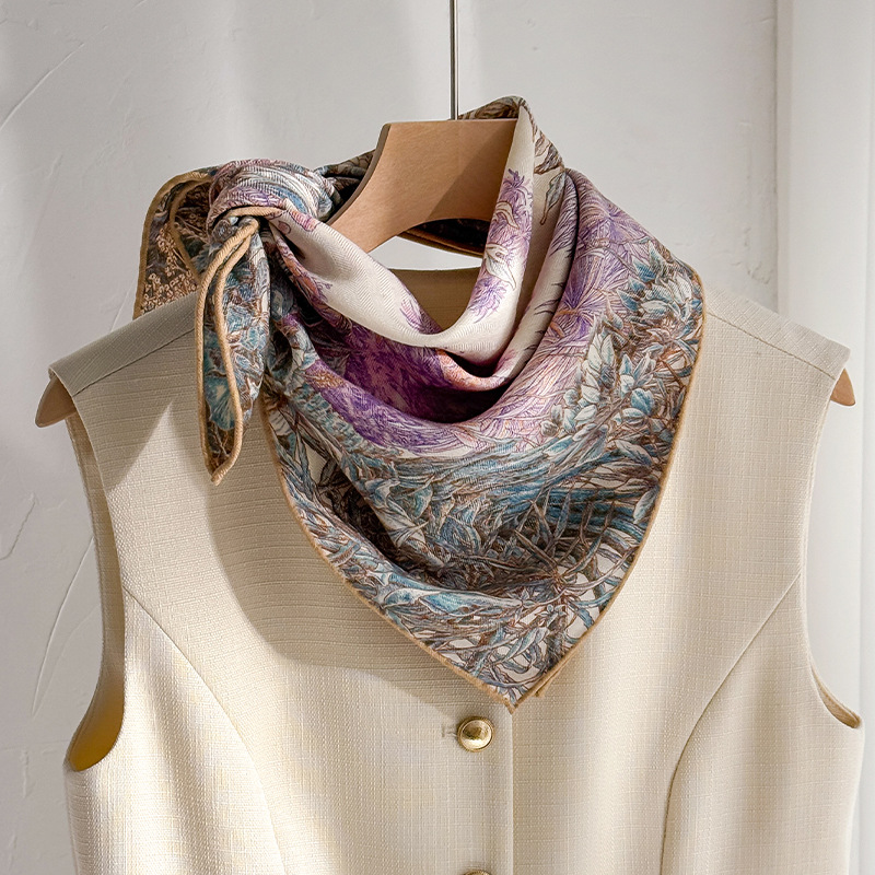 70% laine 30% foulard en soie femmes imprimé ethnique foulards carrés chaud doux femmes hiver écharpe marque de luxe écharpe Foulards Femme