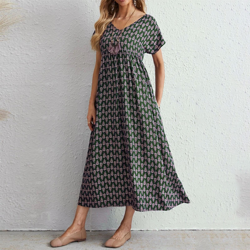 Robe grande taille pour femmes, robe bohème imprimée à manches courtes et col en v, robe longue ample et élégante à taille élastique avec poches
