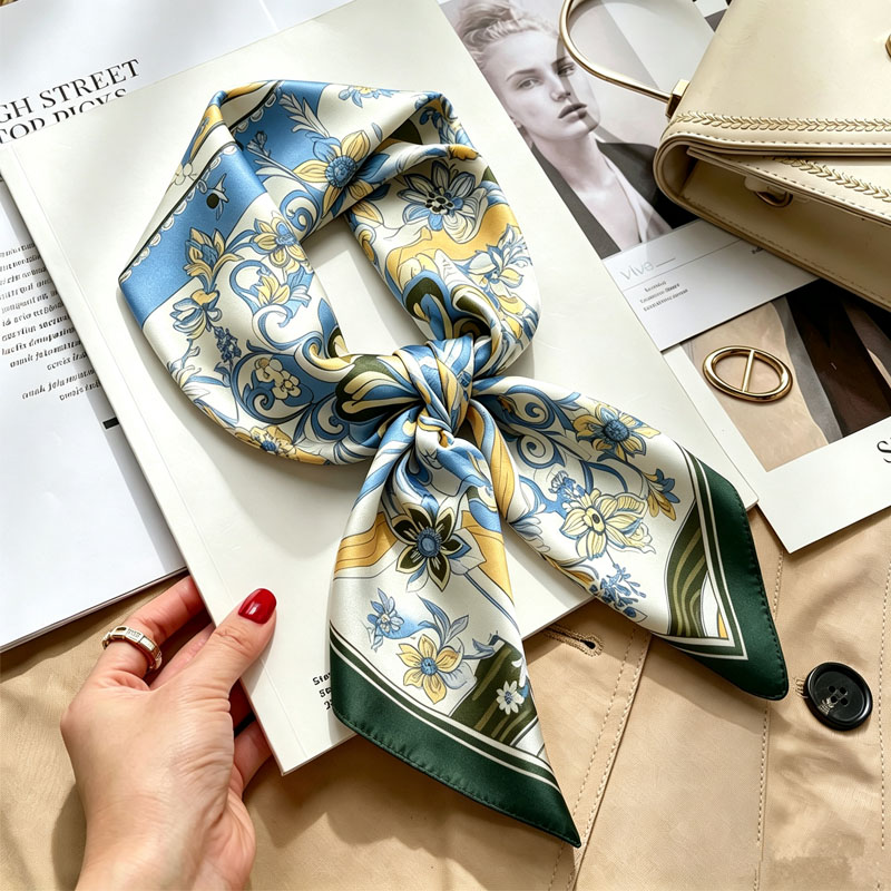 Foulards en soie pour femmes 70*70cm, imprimés, carrés en satin, châles, hijabs, bandeaux de marque de luxe pour femmes
