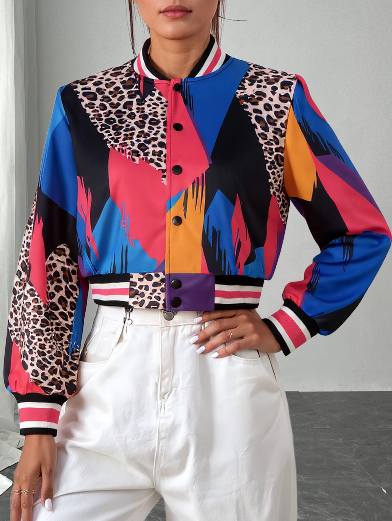 Veste courte à imprimé léopard et blocs de couleurs pour femme, col côtelé rayé, boutonnée, manches longues, style streetwear, vêtement d'extérieur court
