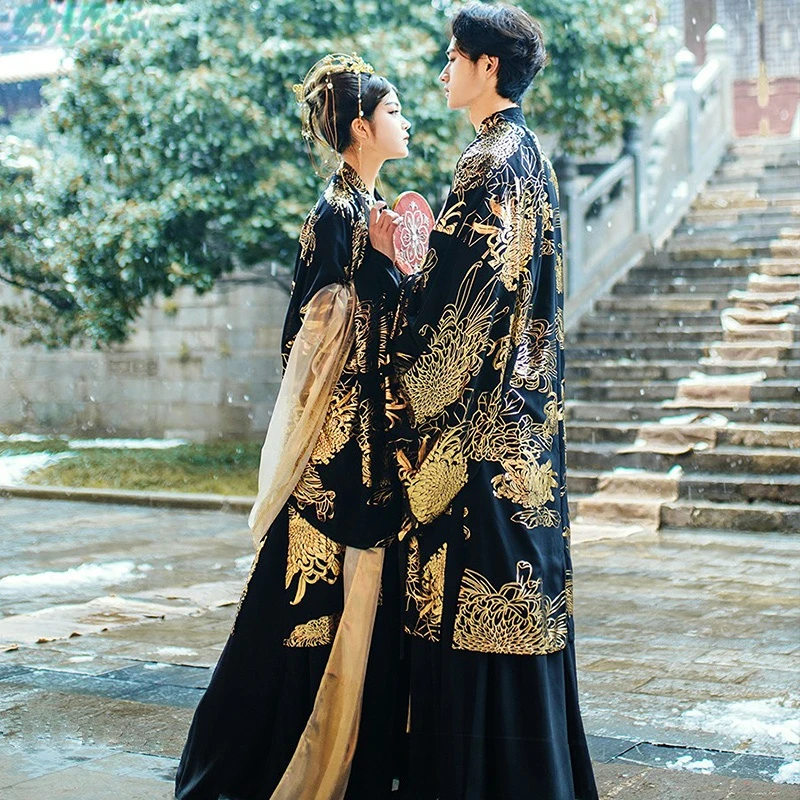 Robe traditionnelle chinoise de prairie pour hommes et femmes, ensembles Hanfu noirs, vêtements jumelés pour couple, costume de cosplay d'Halloween, danse financière