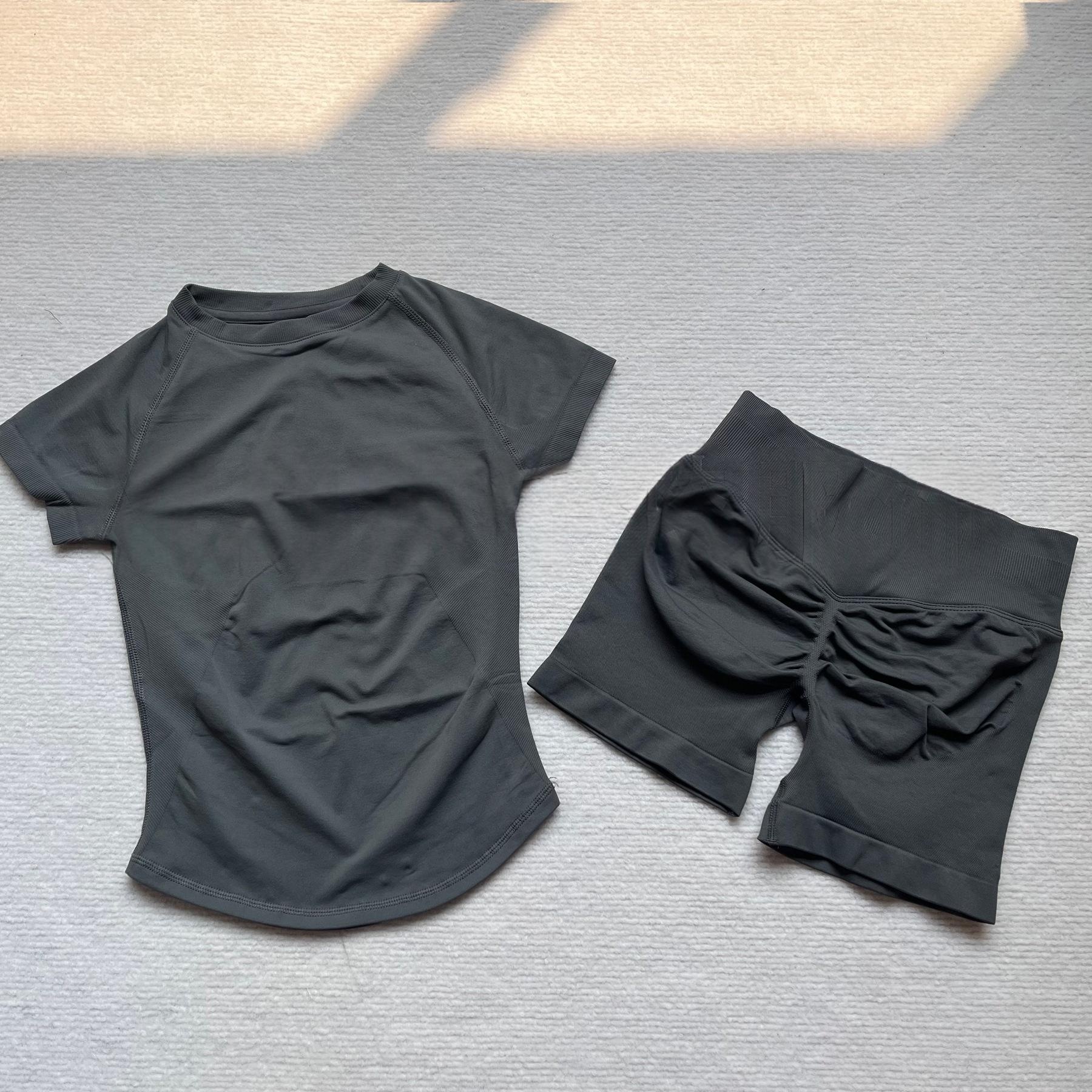 Ensemble de yoga 2 pièces pour femmes, t-shirt de sport à manches courtes, ensembles de fitness, ensemble de course sans couture, shorts de gym, yoga