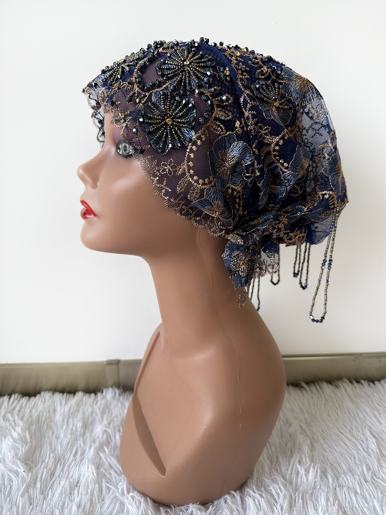 Haute qualité dentelle artisanale perlée Turban chapeau femme bandeau casquettes femmes musulmanes foulard Bonnet prêt à porter intérieur Hijabs