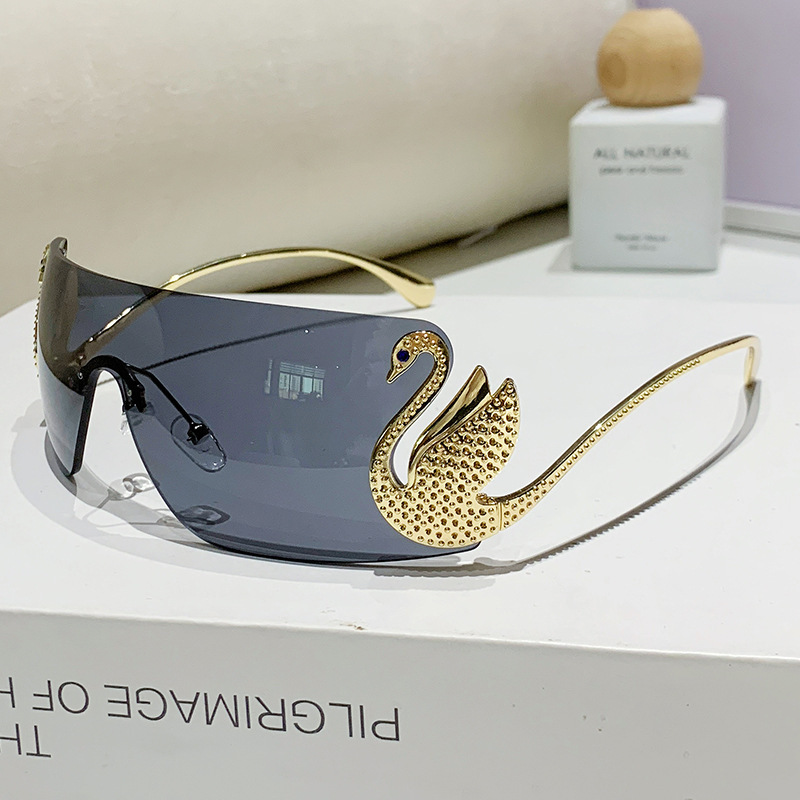 Nouveau Y2k Vintage lunettes de soleil sans monture femmes marque de luxe Design lunettes de soleil Punk populaire une pièce lentille lunettes