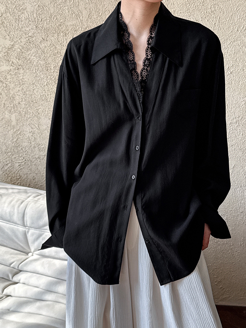 Chemise à col en dentelle et patchwork pour femme, nouveau style printemps, haut de gamme, élégant et raffiné.