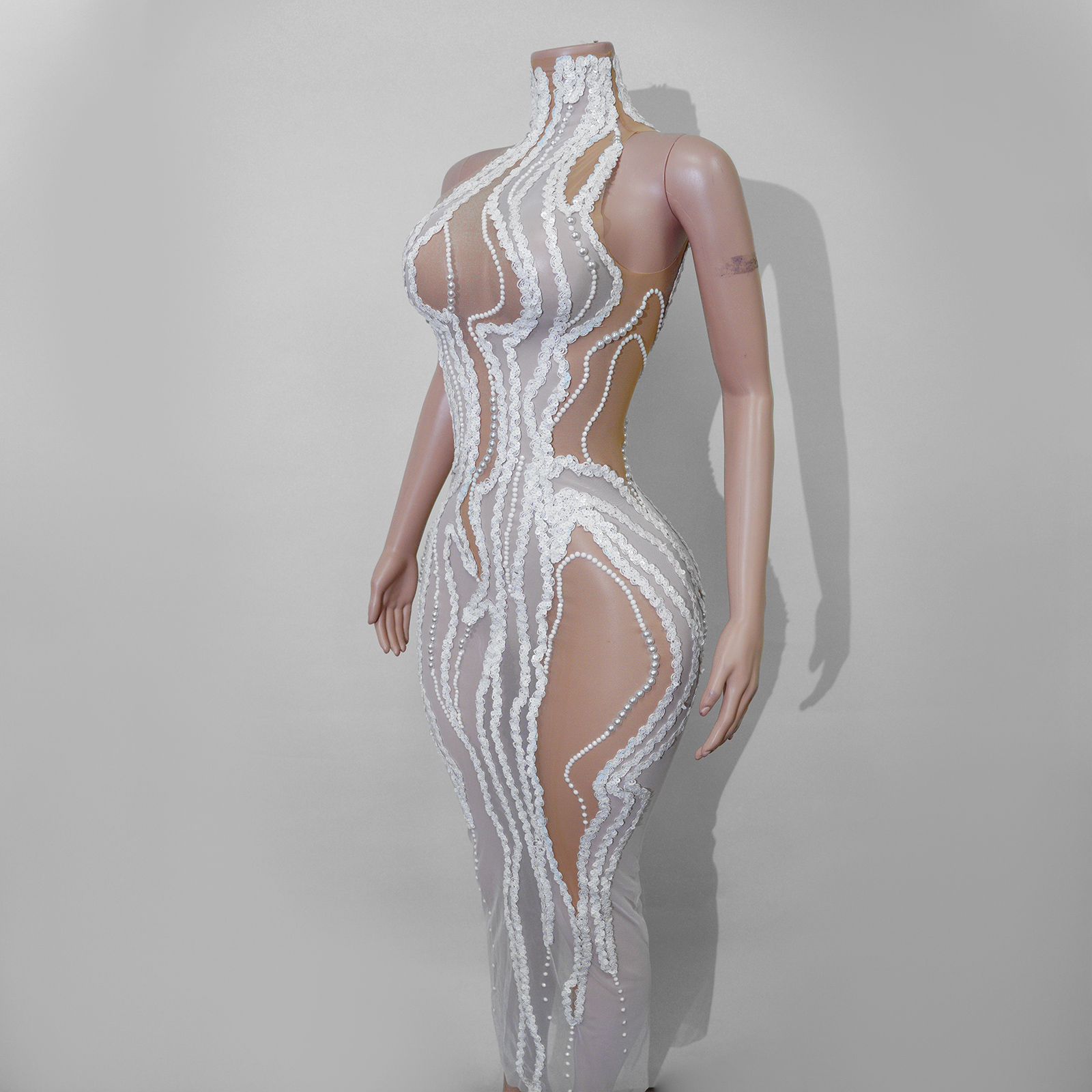 Robe midi blanche en maille transparente ornée de perles et de paillettes, tenue de scène pour Drag Queen, robe de concours ornée de strass, tenue de festival, tenue de rave, robe de fête d'anniversaire