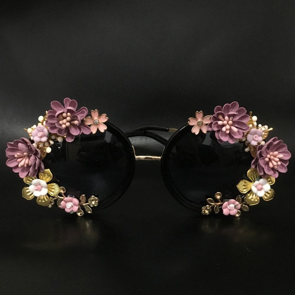 Lunettes de soleil baroques rétro pour femmes et filles, lunettes de soleil à fleurs en métal, gemmes de luxe, lunettes de plage d'été, nouvelle mode