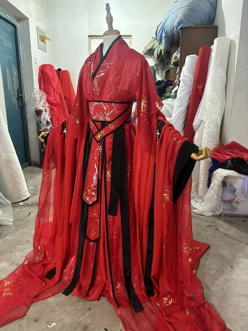 Robe de mariée Hanfu rouge personnalisable pour femme, costume traditionnel chinois ancien avec broderie, idéale pour le cosplay et la photographie