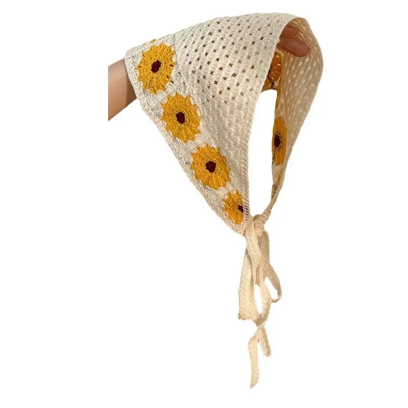 Élégant foulard triangulaire pour femme, mode coréenne été 2026, nouveau foulard rétro tricoté ajouré simple et polyvalent