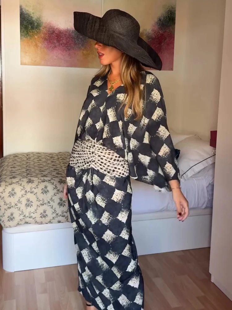Robe longue élégante à imprimé écossais pour femme, col en V, manches chauve-souris, taille cintrée, collection Printemps-Été 2026, tenue décontractée pour les vacances