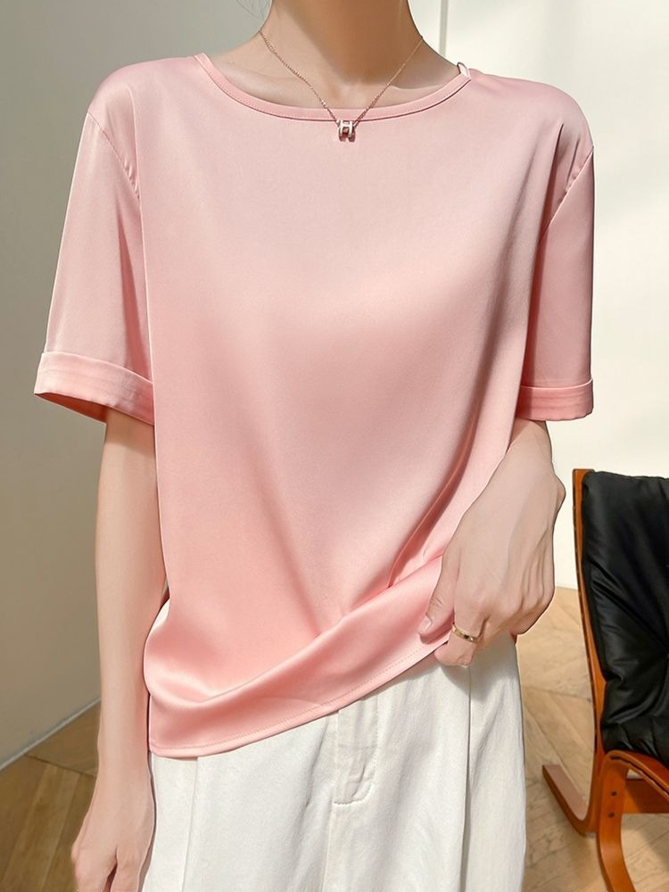 Nouveauté Été 2026 T-shirts en satin pour femme, couleur unie, élégants, à manches courtes, minimalistes et polyvalents