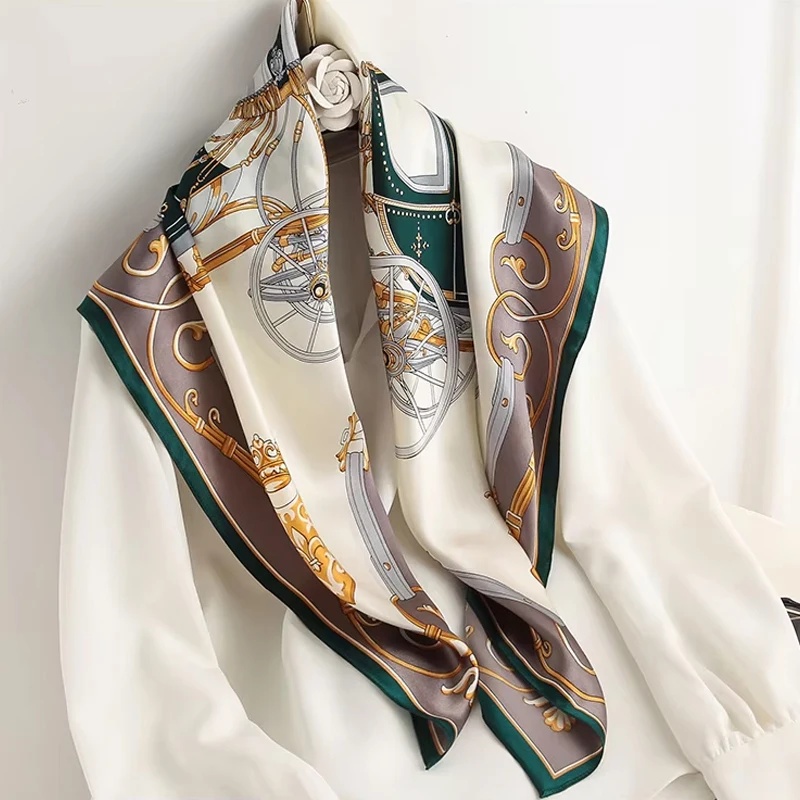 Grand foulard carré en soie 90x90cm pour femme – Foulard de tête en satin inspiré des créateurs de luxe, châle polyvalent, écharpe de cou et hijab