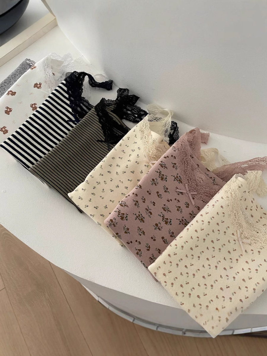 Haut court en coton pour femmes, garniture en dentelle avec nœud Floral, débardeur Slim sans manches, Style Preppy, Camisole douce et mignonne, vêtements Y2k, nouvelle collection été