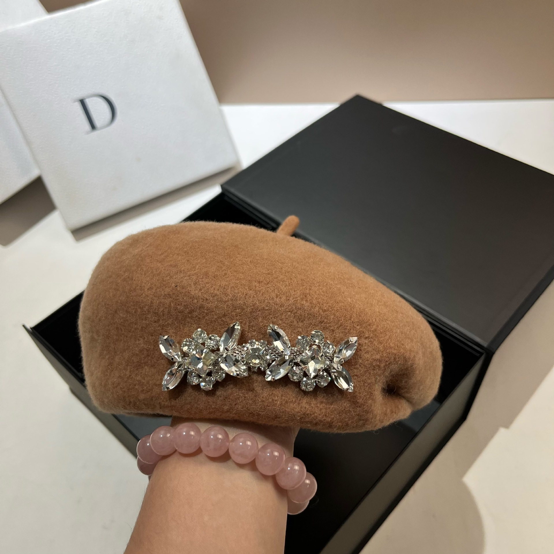 Béret en laine avec biscuits pour femme, bonnet chaud pour femme, chapeau de peintre français, feutre polyvalent pour fille, luxe, extérieur, hiver