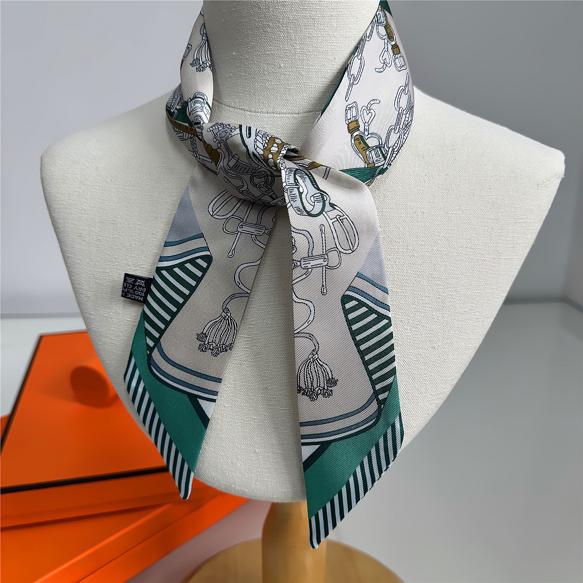 Foulard en soie sergé pour femmes, 5x90cm, élégance romantique française, bande fine, banderole en soie attachée, bandeau pour cheveux, vente en gros