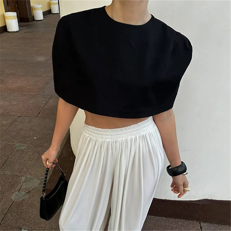 Capelet de luxe rembourré à col montant pour femme, sans manches, structuré, couleur unie, pour soirée et club