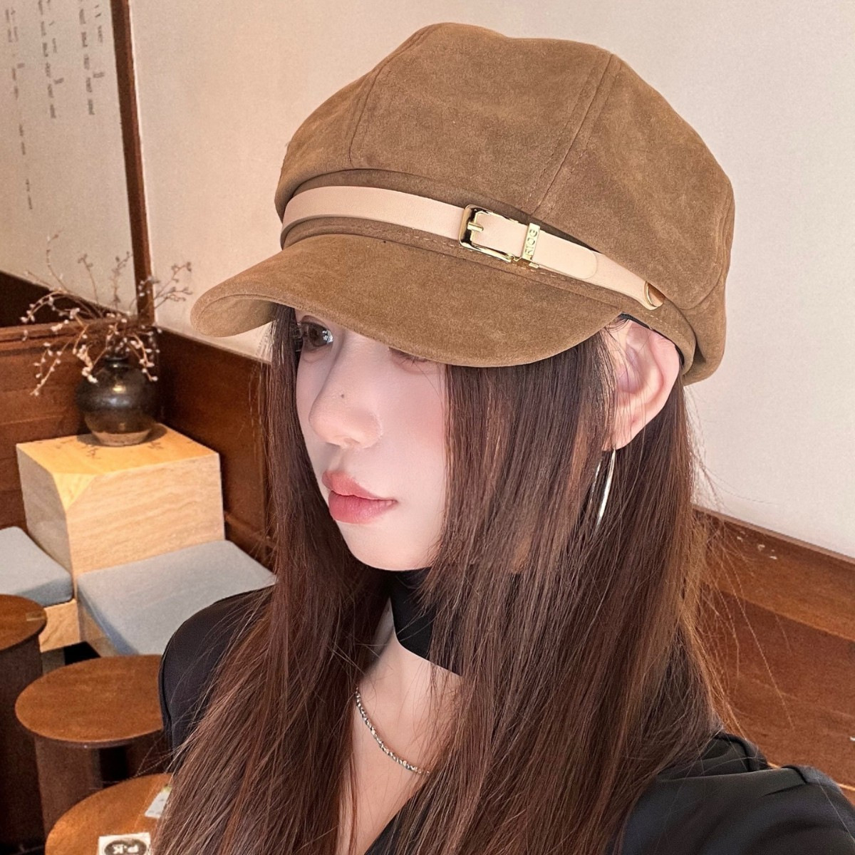 Béret rétro de style britannique pour femme, casquette octogonale en suède, chapeau d'artiste en cuir PU avec boucle, pour grande circonférence de tête, chapeau d'automne