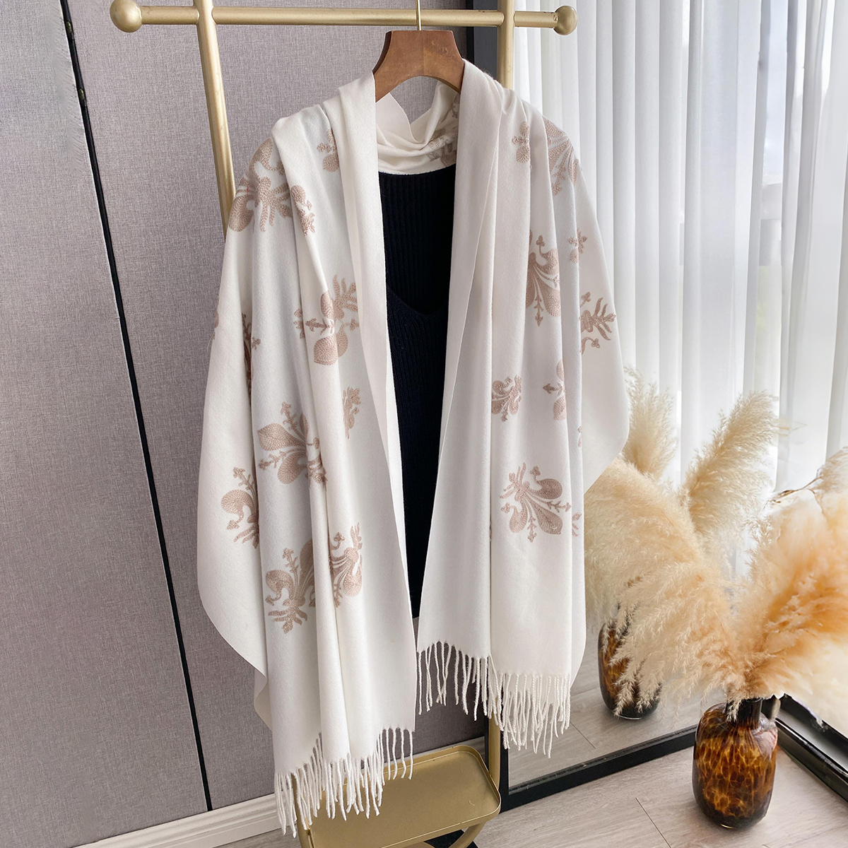 Nouveau Pashmina cachemire mélange Mujer Bufanda écharpe chaude Echarpes broder fleur Poncho Cape épais chaud Poncho foulard