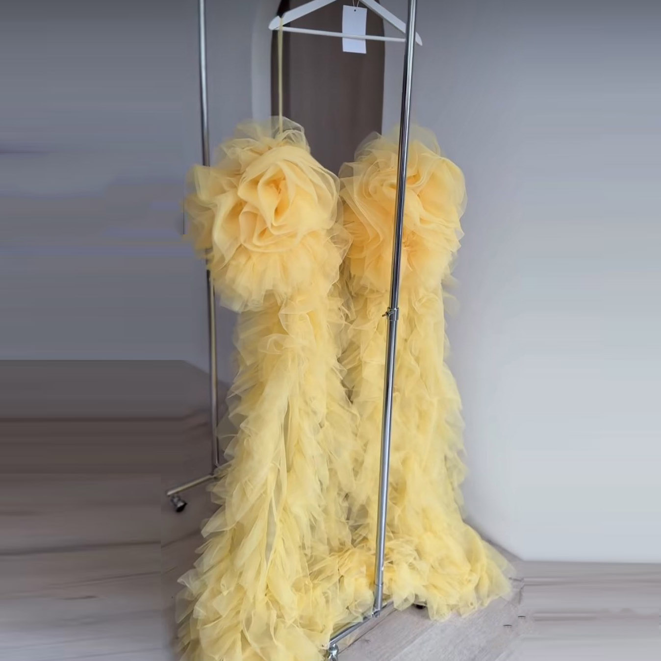 Blouse élégante en tulle avec cape pour femme, robe florale 3D, veste longue de maternité pour séance photo, jaune, sur mesure