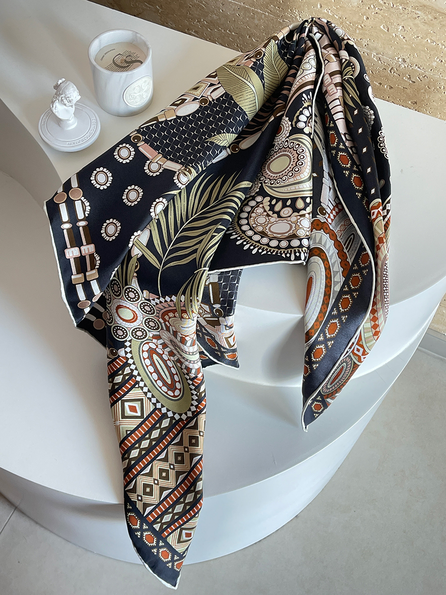 Foulard en soie 90cm, Bandanas carrés, châles roulés à la main, accessoires pour cheveux et cou, cadeau de noël pour mère
