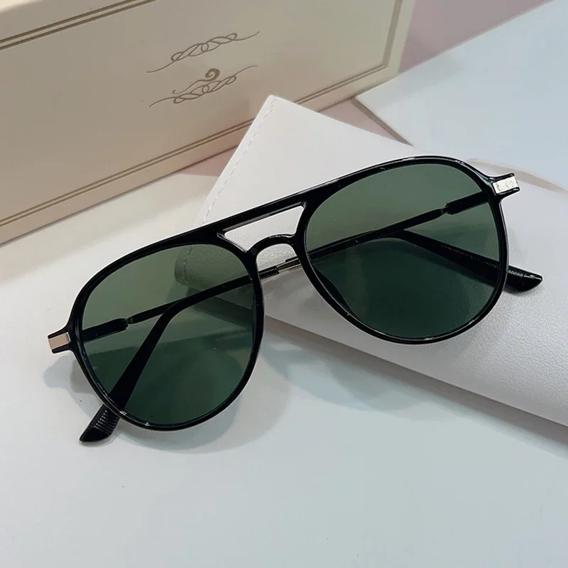 Nouvelles lunettes De soleil surdimensionnées femmes hommes Vintage pilote marque De créateur lunettes De soleil femme grand cadre miroir rétro Oculos De Sol Feminino