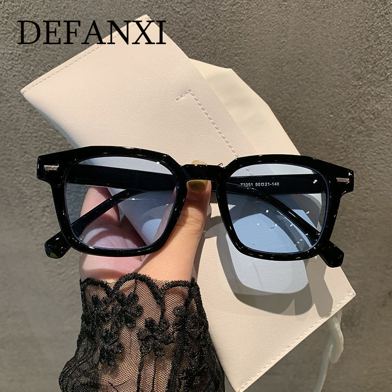 Lunettes de soleil carrées de marque Vintage pour femmes et hommes, tendance, décoratives, verres rectangulaires teintés, bleues, décontractées