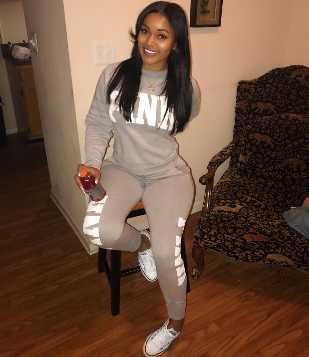 Ensemble de sport deux pièces moulant pour femme, imprimé lettres sexy, séchage rapide, vêtements de fitness confortables avec tableau des tailles