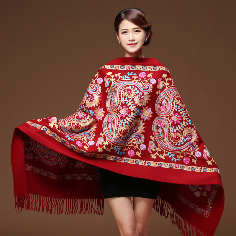 Nouveauté châle femmes broder fleur écharpe Pashmina cachemire écharpe hiver chaud Fine glands écharpe châle mode châle écharpe