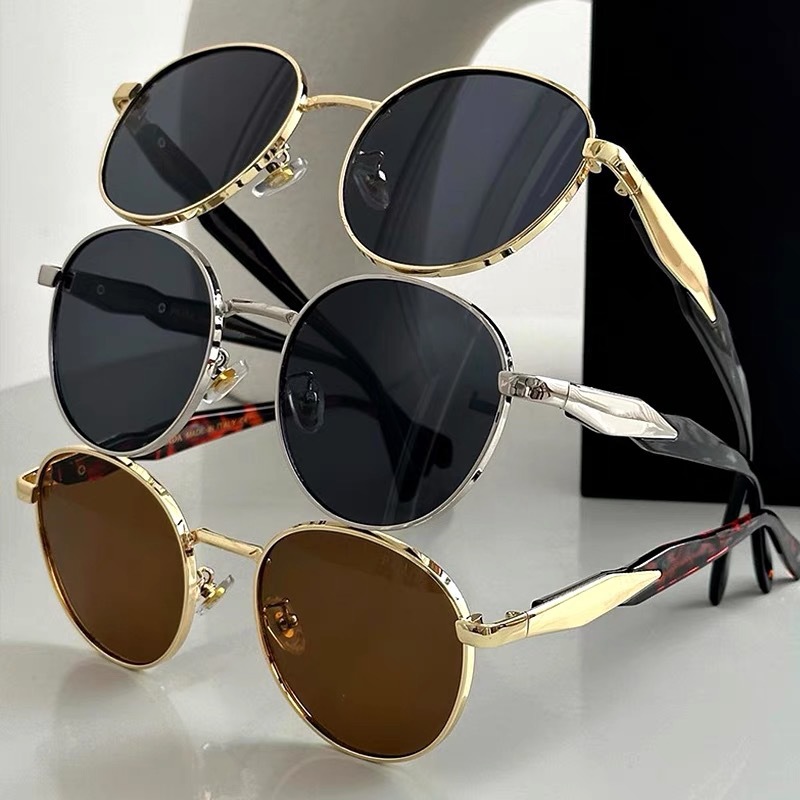 Lunettes de soleil rondes pour femmes, monture en métal doré, décor élégant, décontractées, pour la conduite et la plage