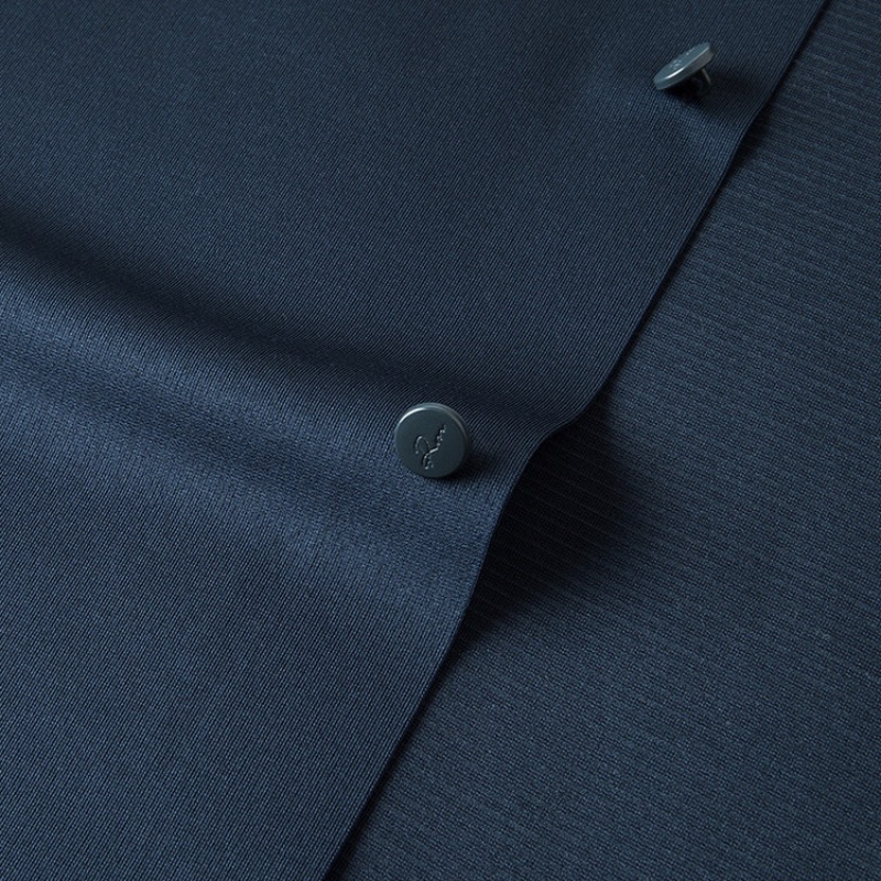 Chemise d'affaires homme 2026 nouvelle collection en mélange de soie, chemise formelle ajustée à col montant en soie, chemise habillée de luxe unie pour homme