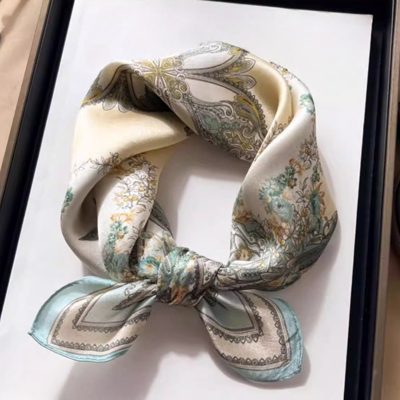 Foulard 100% Soie de Mûrier pour Femme, Petit Carré 21 pouces, Respirant et Léger, Écharpe de Cou et de Tête de Luxe