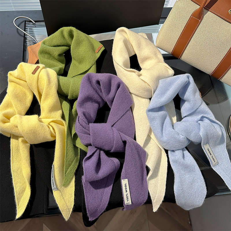 100% nouvelle laine Triangle écharpe pour femmes mode chaud tricoté couleur unie laine douce Triangle et enveloppement Bandana Pashmina foulards