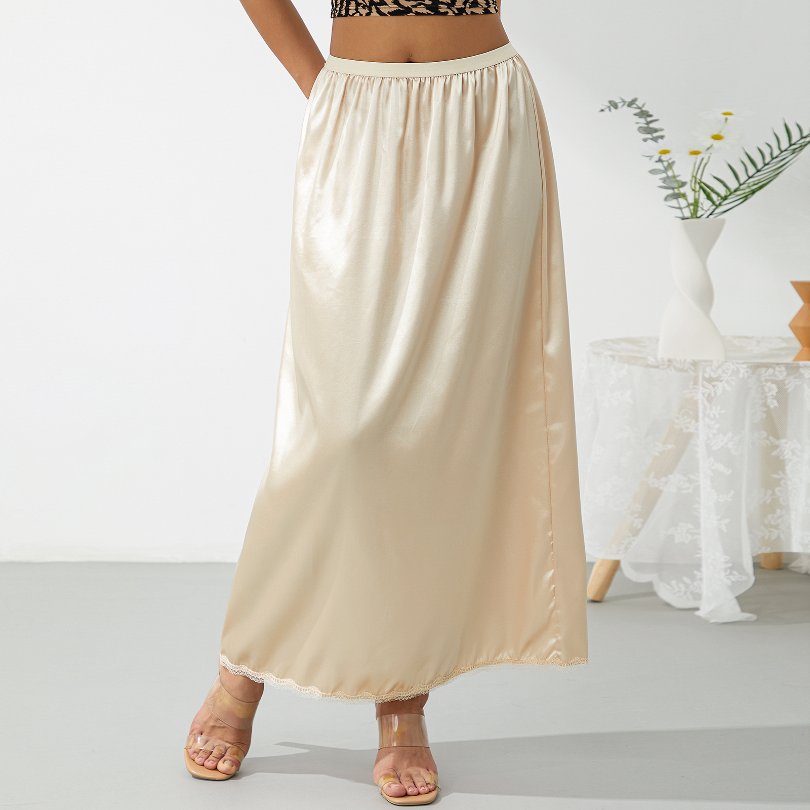 Taille élastique doublure intérieure jupe Midi femmes couleur unie Satin demi-slip sous-jupe longue sous-jupe pour dames blanc/noir/jaune