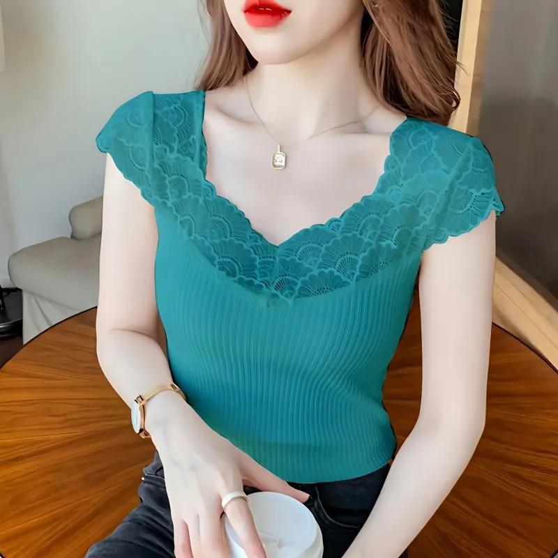 T-shirt à manches courtes en maille épissée pour femme, haut slim et chic, nouveau style, design de tempérament, été 2025
