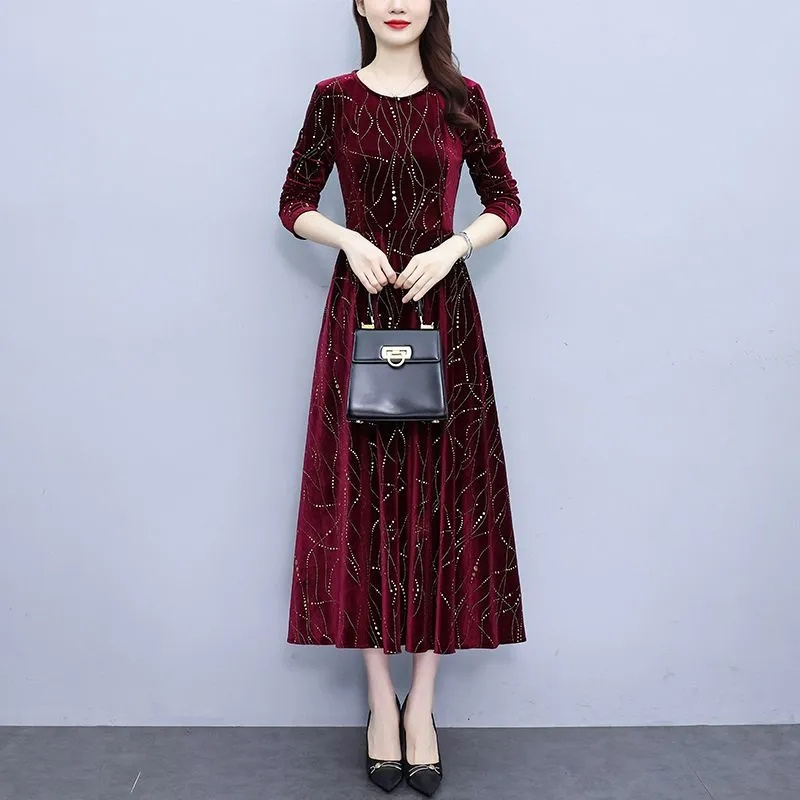 Robe longue en velours doré pour femmes, marque de mode, col haut, bas, ample, Slim, Style rétro, jupe trapèze, nouvelle collection automne/hiver 2025