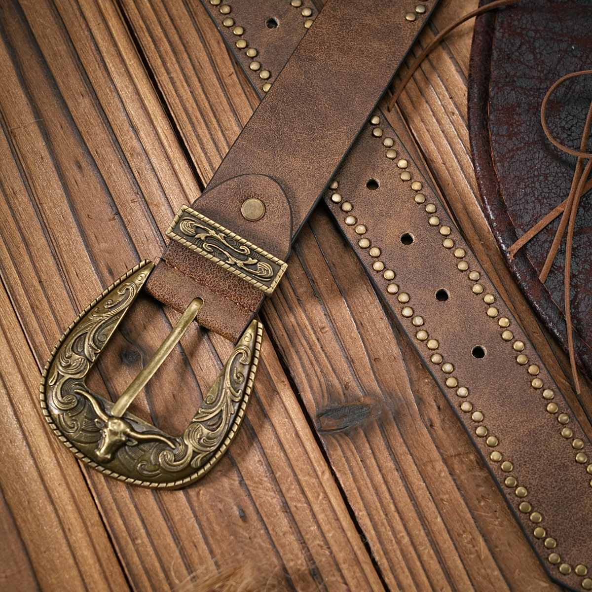 Ceinture en jean western pour hommes et femmes - Cuir PU - Ceinture vintage avec boucle sculptée florale