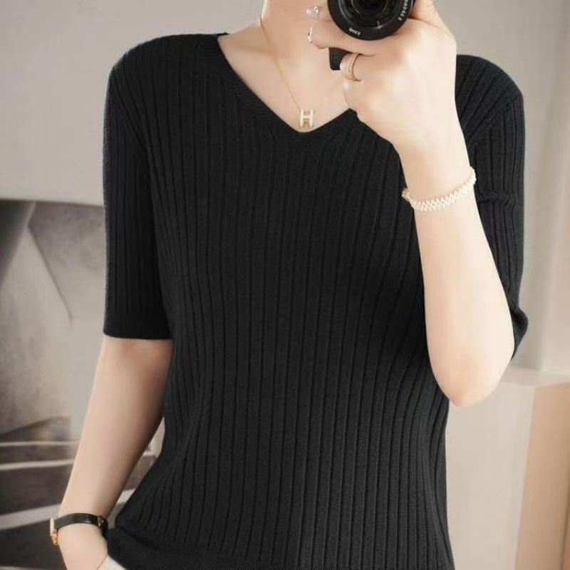 Pull tricoté décontracté pour femme, col en V, manches courtes, style coréen, à rayures, coupe ajustée, collection Printemps-Été