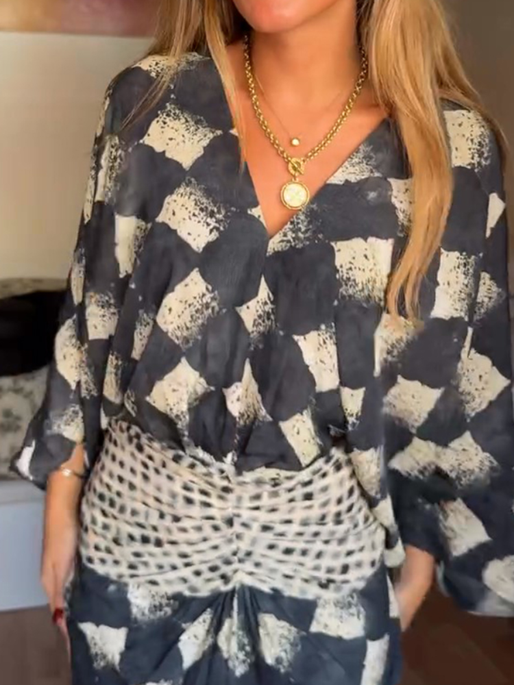 Robe longue imprimée pour femme, col en V, manches chauve-souris, taille cintrée, coupe ample, jupe évasée, élégante, chic plage, vêtements d'extérieur
