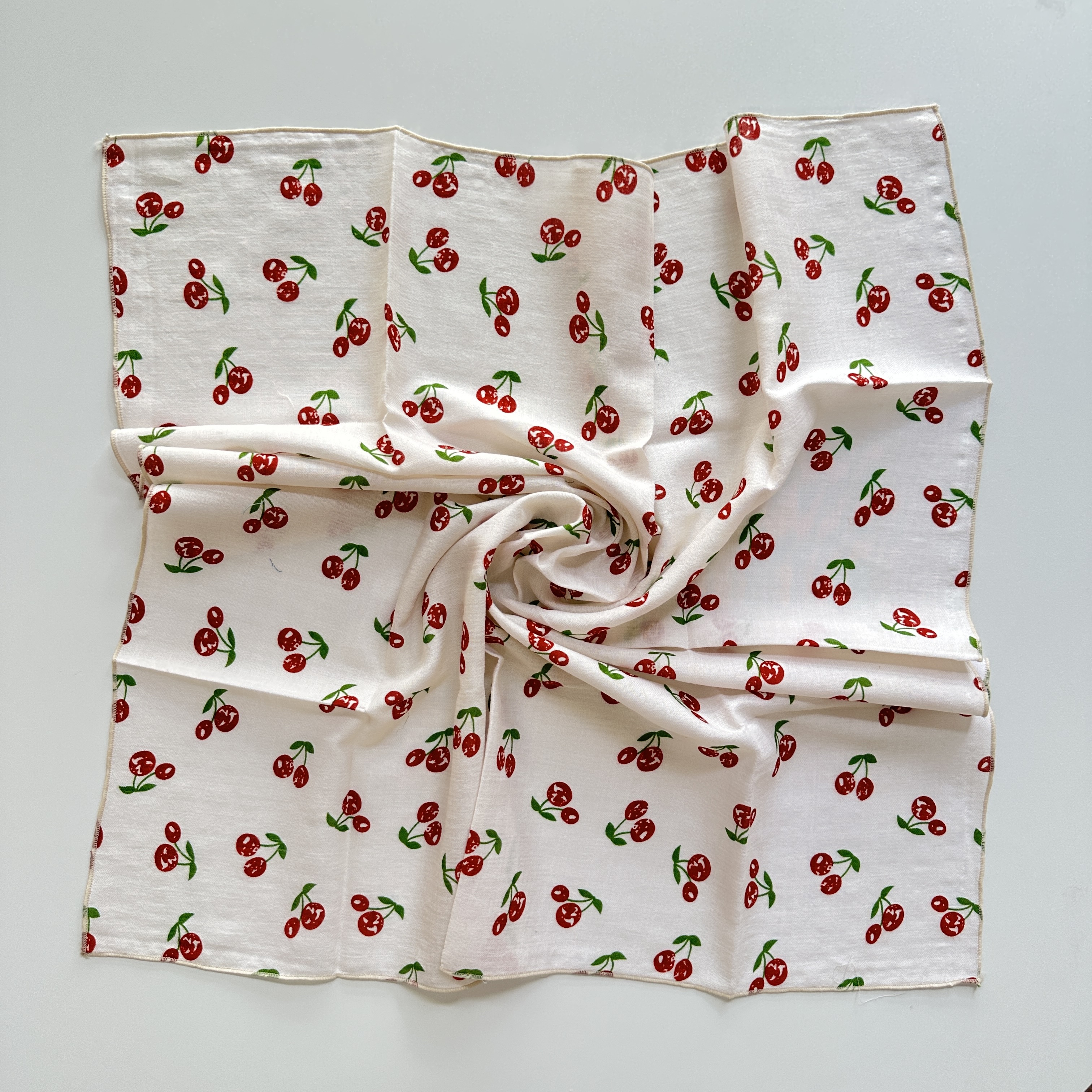 1 foulard carré pour femme, style carré de petite taille, en lin, motif imprimé floral frais, décoration vintage, peut être utilisé comme foulard, bandeau ou serre-tête.