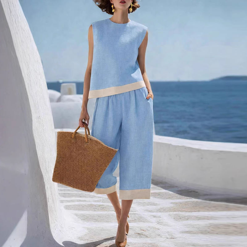 Ensemble décontracté deux pièces pour femme : débardeur sans manches et short patchwork coloré, idéal pour l'été