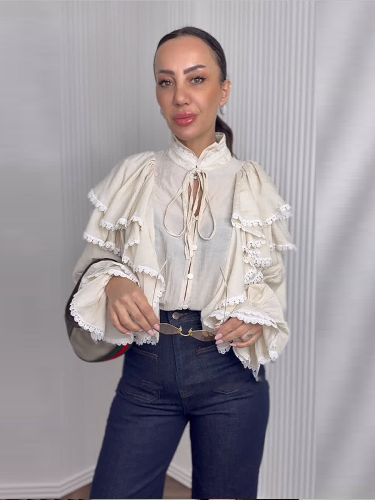 Chemisier à volants en dentelle et manches bouffantes pour femme, col noué, boutonné, coupe ajustée, style peplum élégant, style français 2026